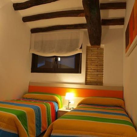 Apartamentos Berdiel Casbas de Huesca 外观 照片