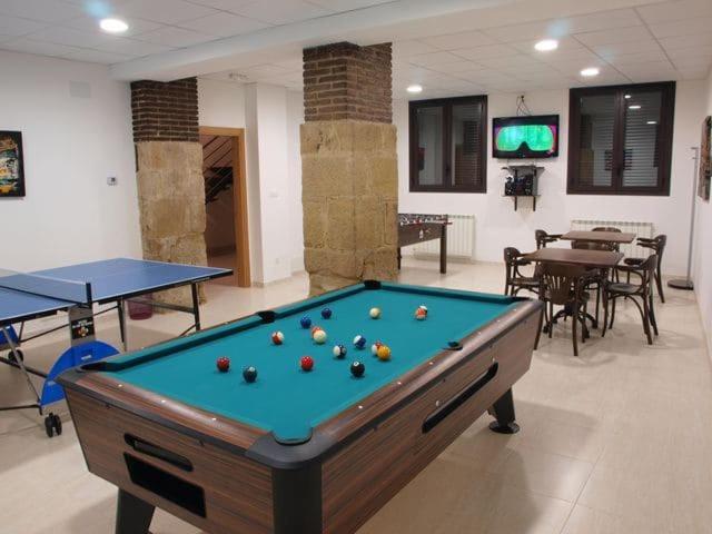 Apartamentos Berdiel Casbas de Huesca 外观 照片
